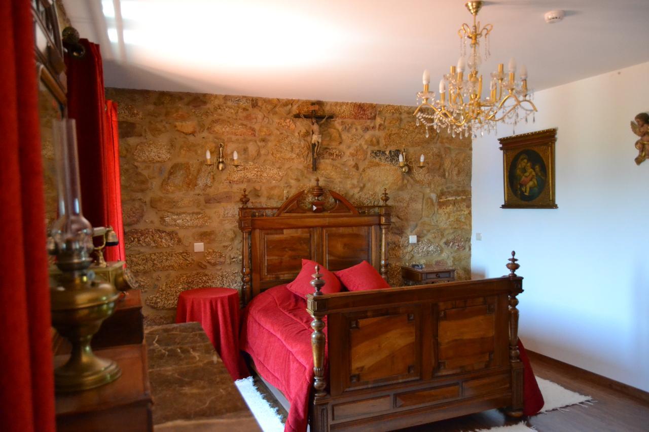 Hotel Rural Casa Da Eira Pero Viseu Стая снимка